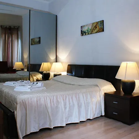 לינה וארוחת בוקר Trastevereinn