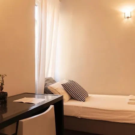 Trastevereinn לינה וארוחת בוקר רומא